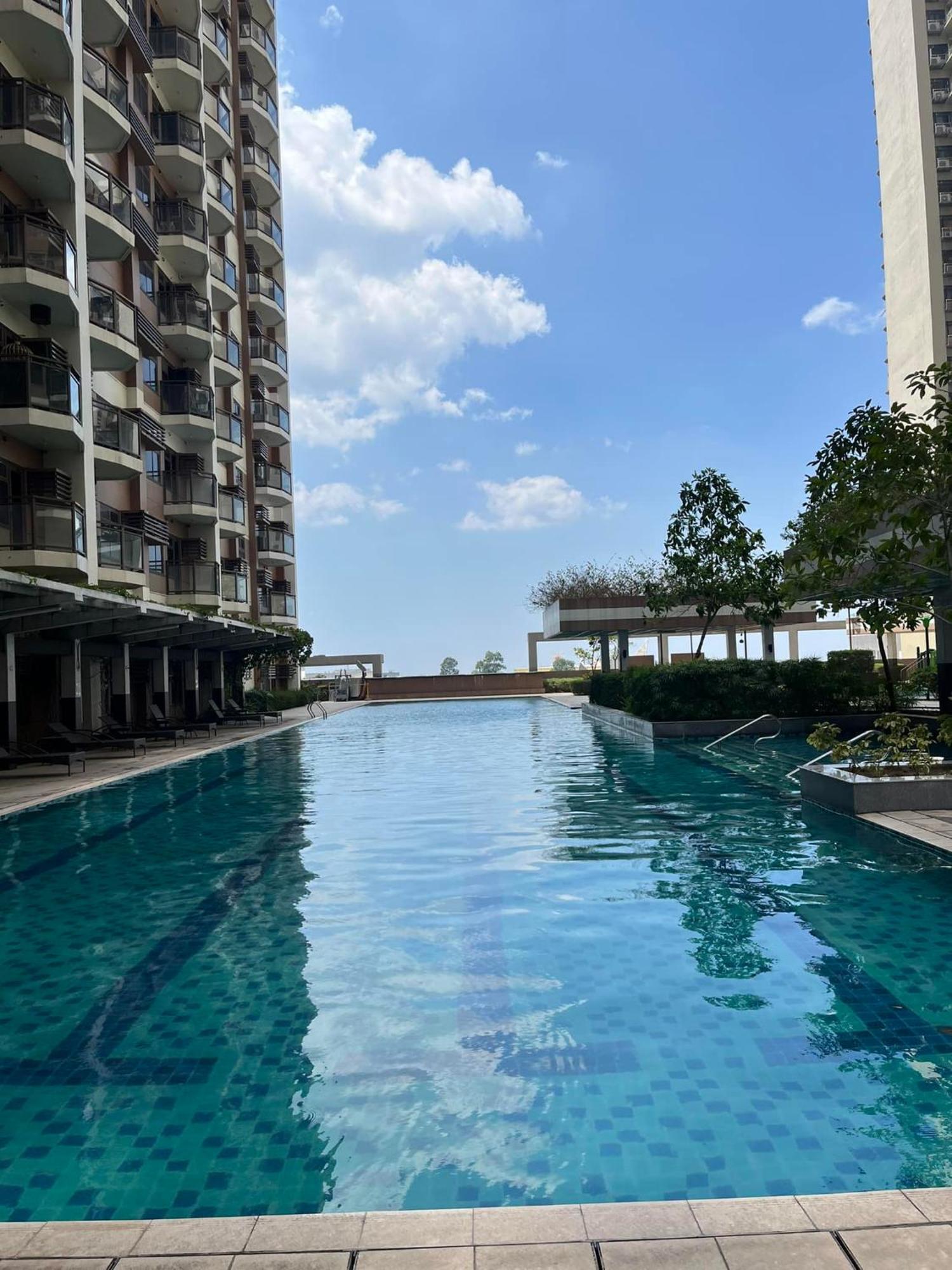 Bayfront - Near Airport, Moa, Picc, Star City, Manila Bay - Pet-Friendly With Fast Wifi, Netflix & Pool Access Pasay Exteriör bild
