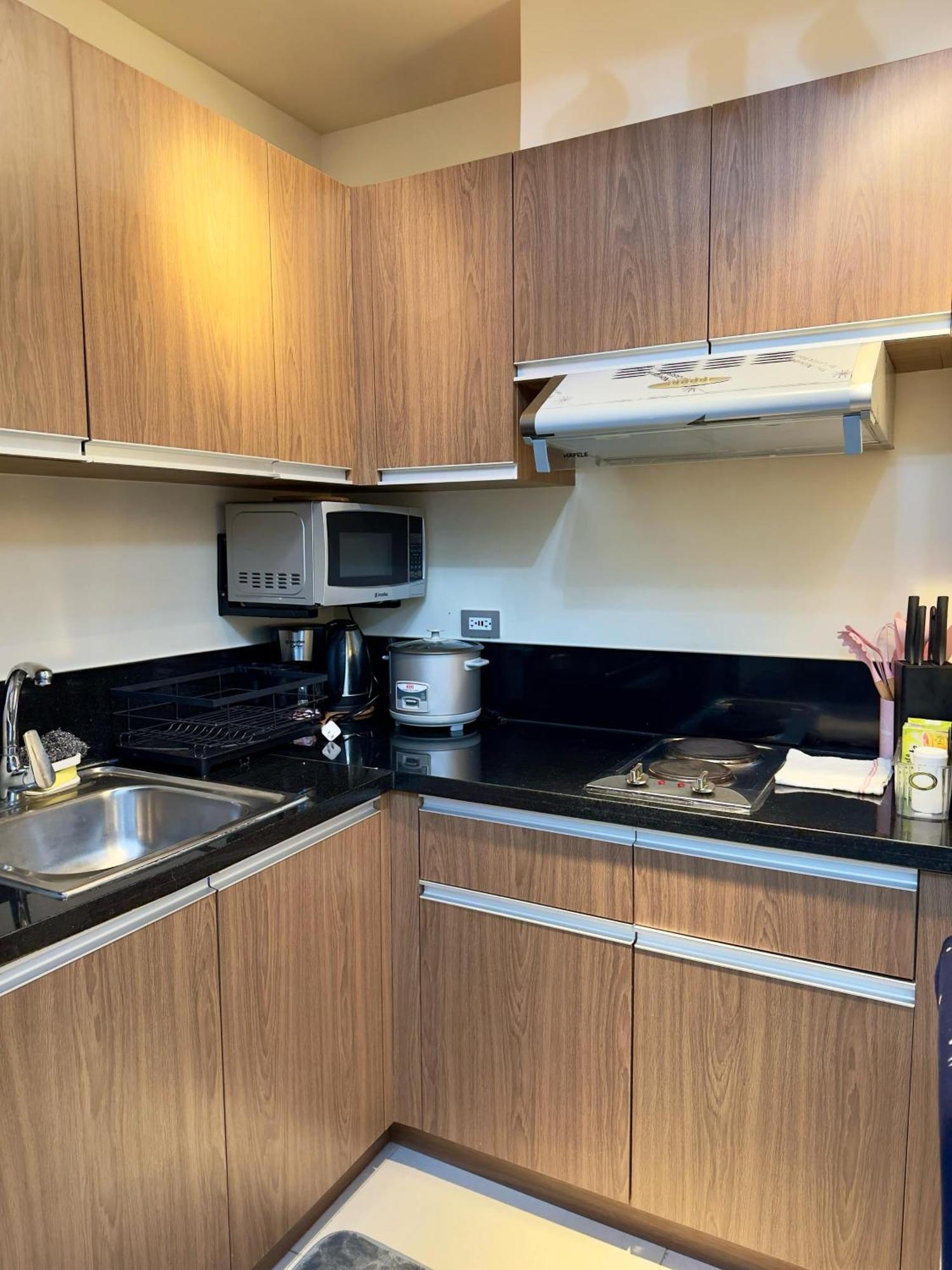 Bayfront - Near Airport, Moa, Picc, Star City, Manila Bay - Pet-Friendly With Fast Wifi, Netflix & Pool Access Pasay Exteriör bild