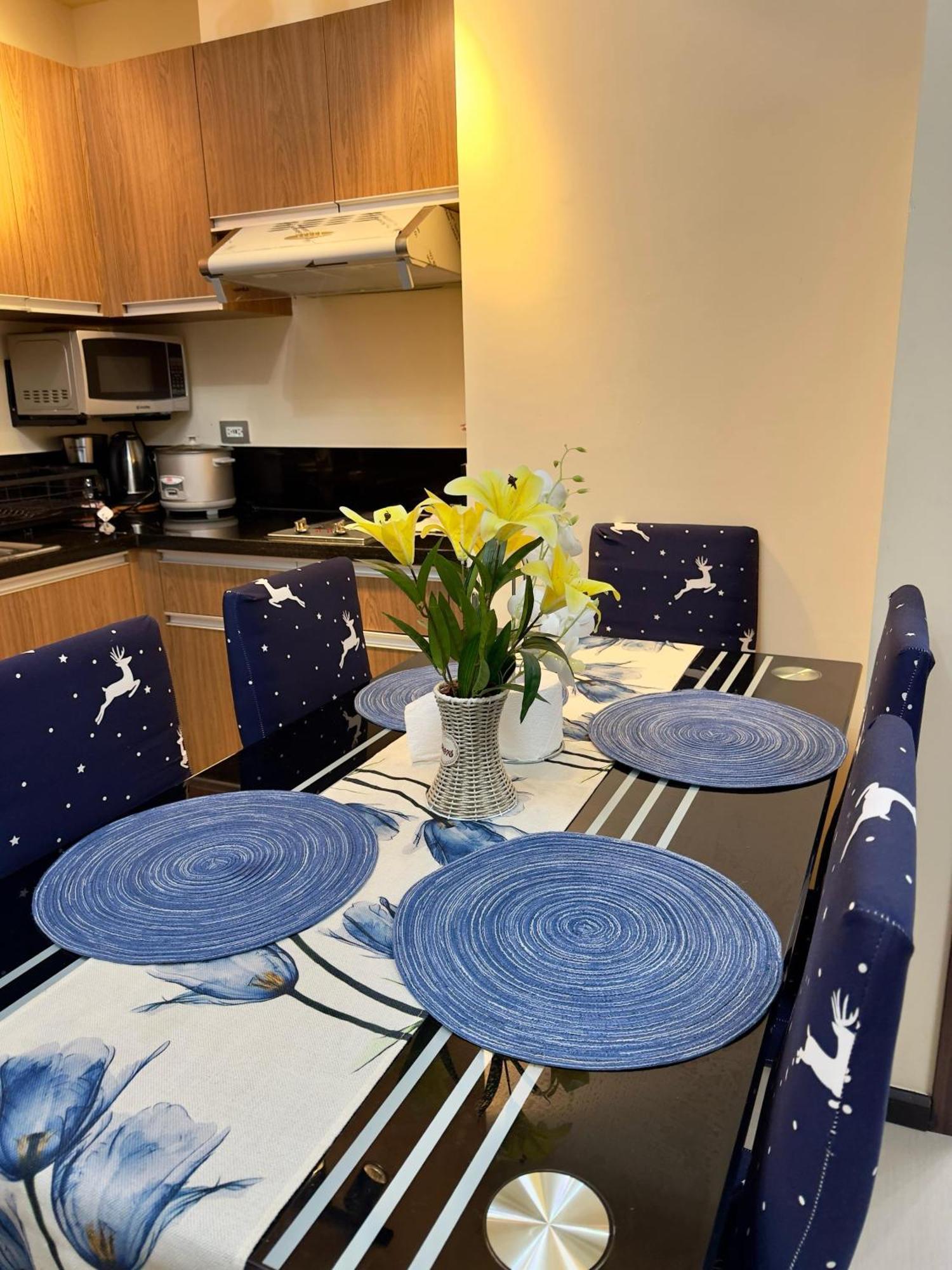 Bayfront - Near Airport, Moa, Picc, Star City, Manila Bay - Pet-Friendly With Fast Wifi, Netflix & Pool Access Pasay Exteriör bild
